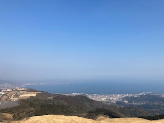 2022年2月27日　山と海に囲まれた別府