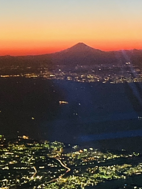 2022年2月25日　スタッフ交代